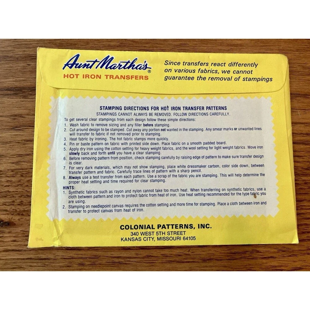 Aunt Martha's Hot Iron Transfer #3800 Perky Penguins Vintage New Sealed Weekdays